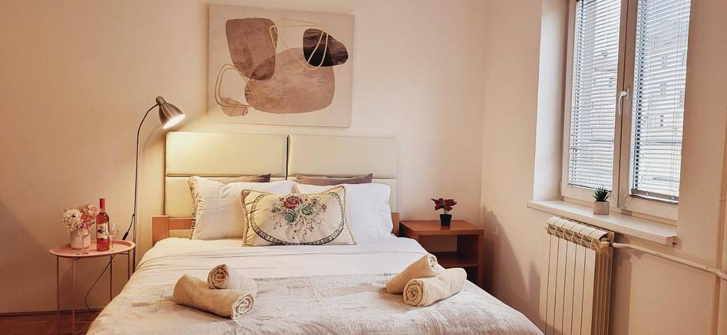 Apartament wakacyjny dla 2 osób, z jacuzzi w Belgrad