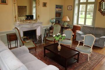 Château pour 26 Personnes dans Saint-Éloy-de-Gy, Cher, Photo 1