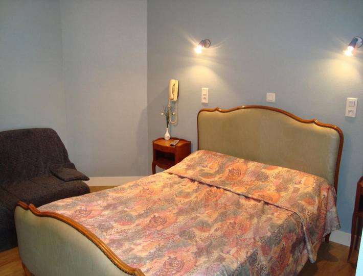 Hôtel pour 3 personnes, avec jardin à Montreuil-Bellay - 3