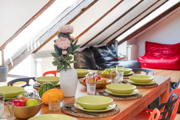 Ferienwohnung für 18 Personen, mit Ausblick in Riga