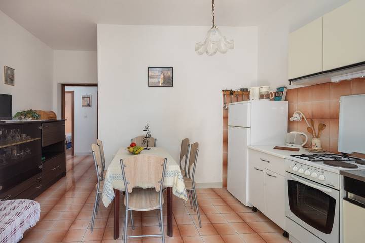 Appartement de vacances entier, Appartement de vacances pour 6 personnes avec terrasse in Stobrec, Split-Dalmatie