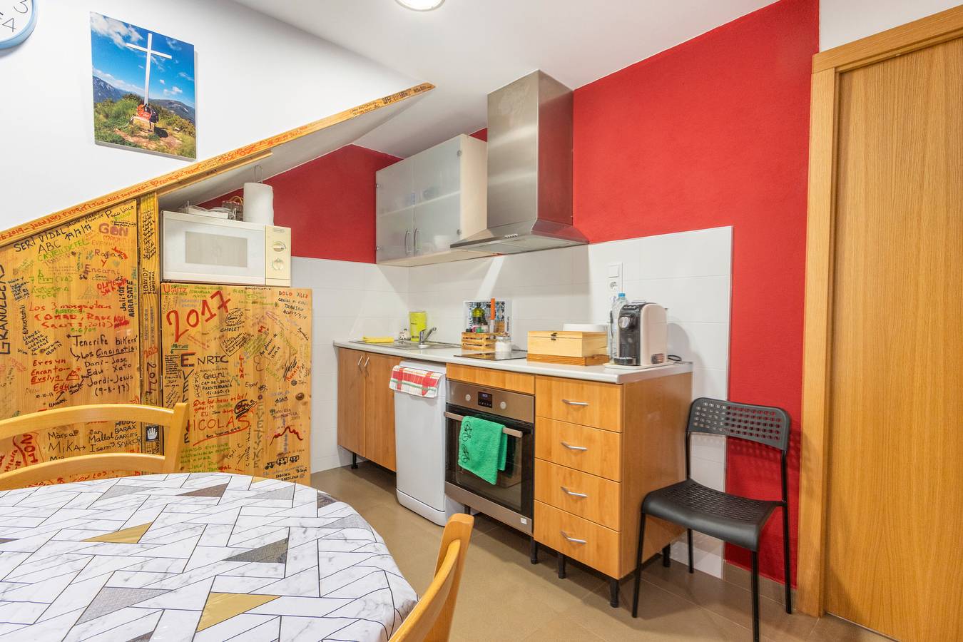 Ganze Wohnung, Apartment 'Cal Paleta' mit Wlan in les Valls d'Aguilar, Katalanische Pyrenäen