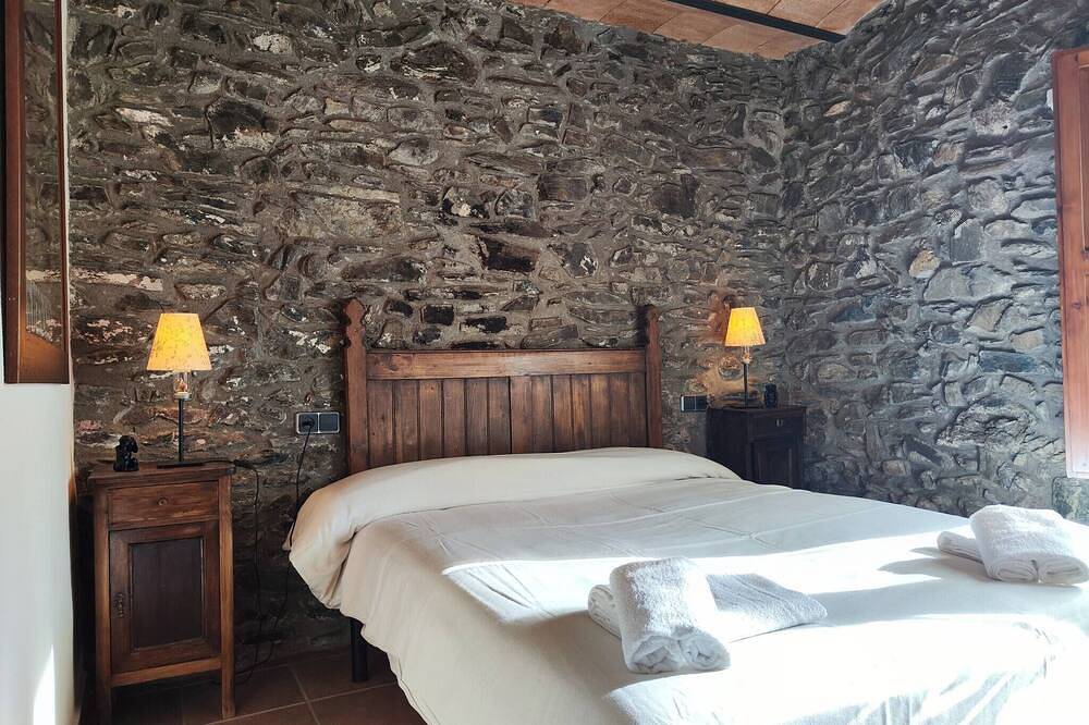 Apartamento entero, Cal Llarg - Cal Masover in Molló, Pirineo Catalan