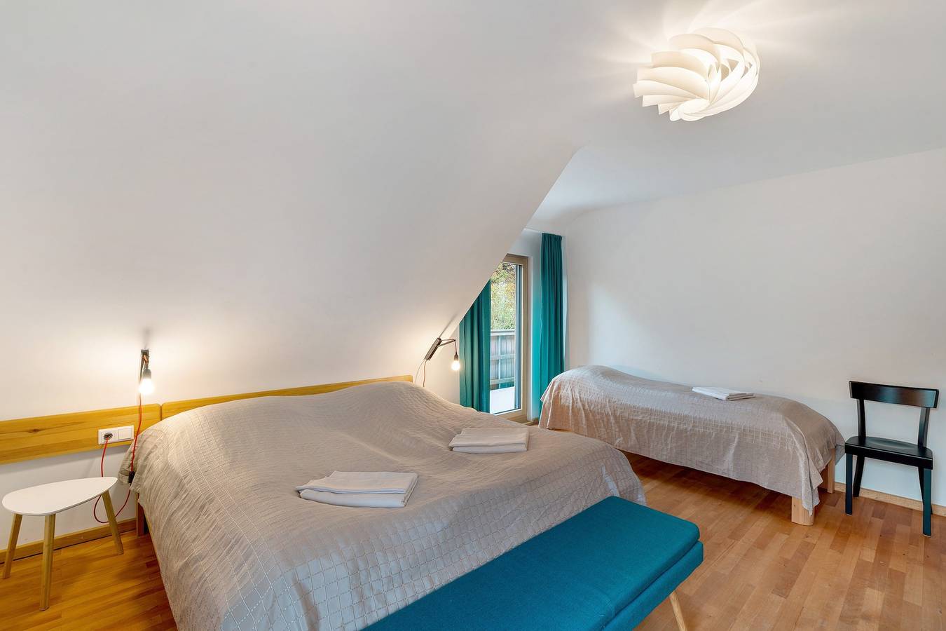 'Lug Ins Tal Gruppenhaus' mit Bergblick, privater Terrasse und Wi-Fi in Baiersbronn, Nordschwarzwald