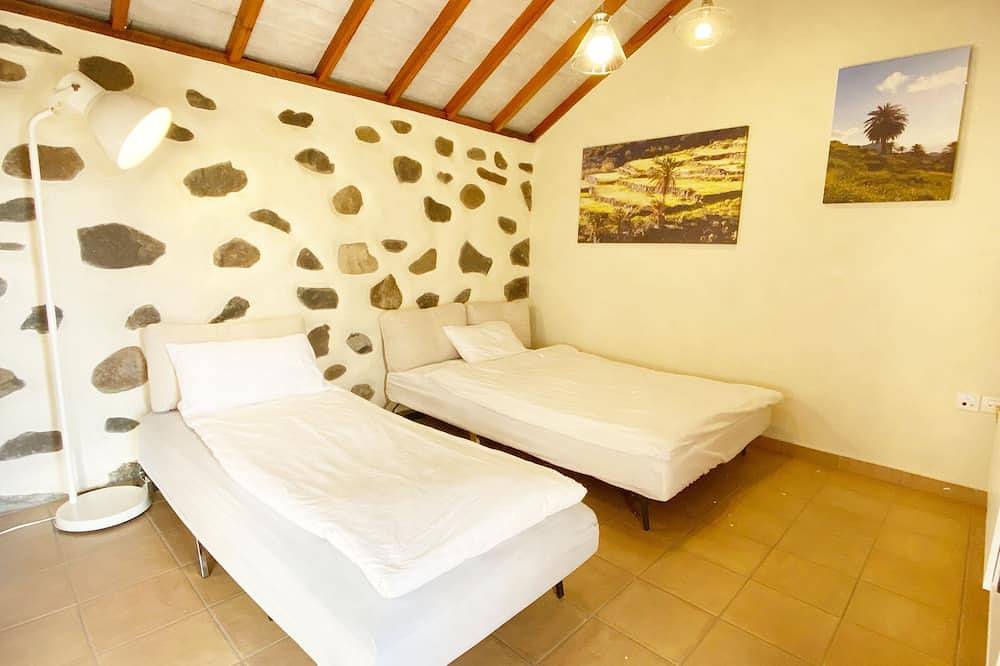 House the Pirguan. Your oasis in La Gomera in Tazo, Vallehermoso