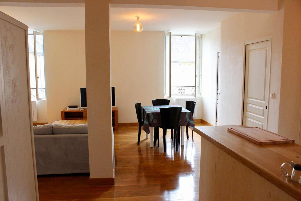 Appartement entier, Un Joli Pied a Terre in Montignac, Périgord Noir