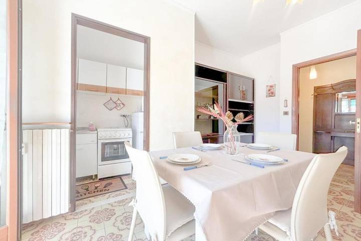 Gîte pour 2 personnes, avec balcon, adapté aux familles à Borghetto Santo Spirito - 3
