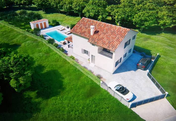 Holiday rental for 6 people, with pool and terrace as well as garden in Istria