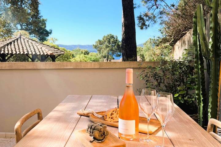 Villa pour 6 personnes, avec terrasse, adapté aux familles dans Cala Rossa - 4