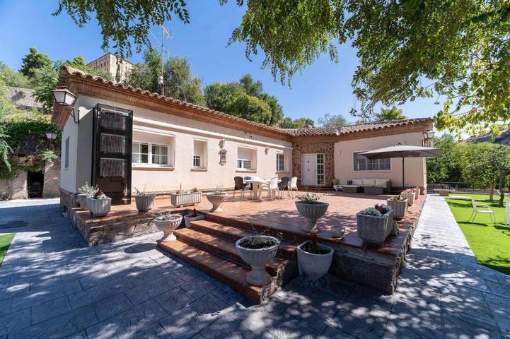 Escapadas de fin de semana para 8 personas, con vistas y jardín en Toledo