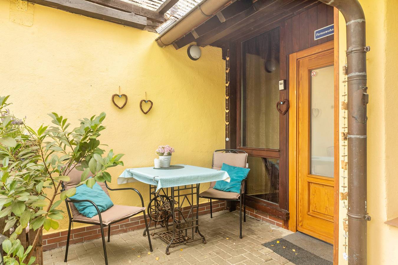 Appartement entier, Appartement '1 Zimmer' avec terrasse privée et Wi-Fi in Lohfelden, Hessisches Bergland