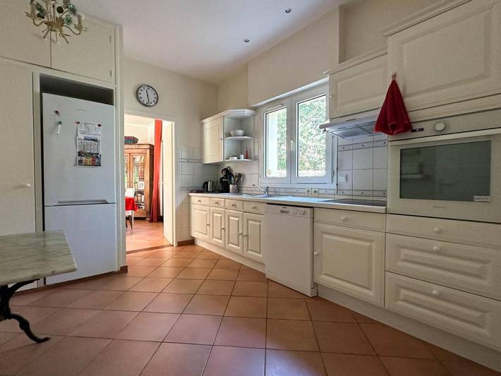 Location de vacances pour 8 personnes, avec piscine ainsi que terrasse et jardin dans Zoo La Palmyre - 3