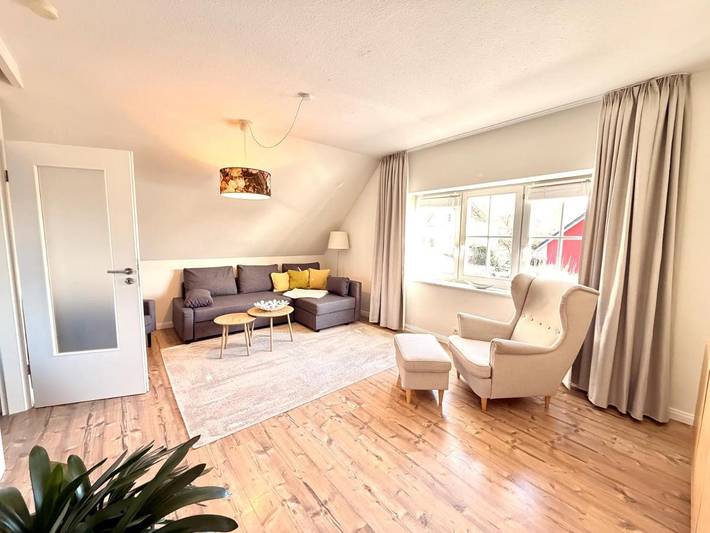 Ferienhaus für 6 Personen, mit Garten und Ausblick in Stralsund