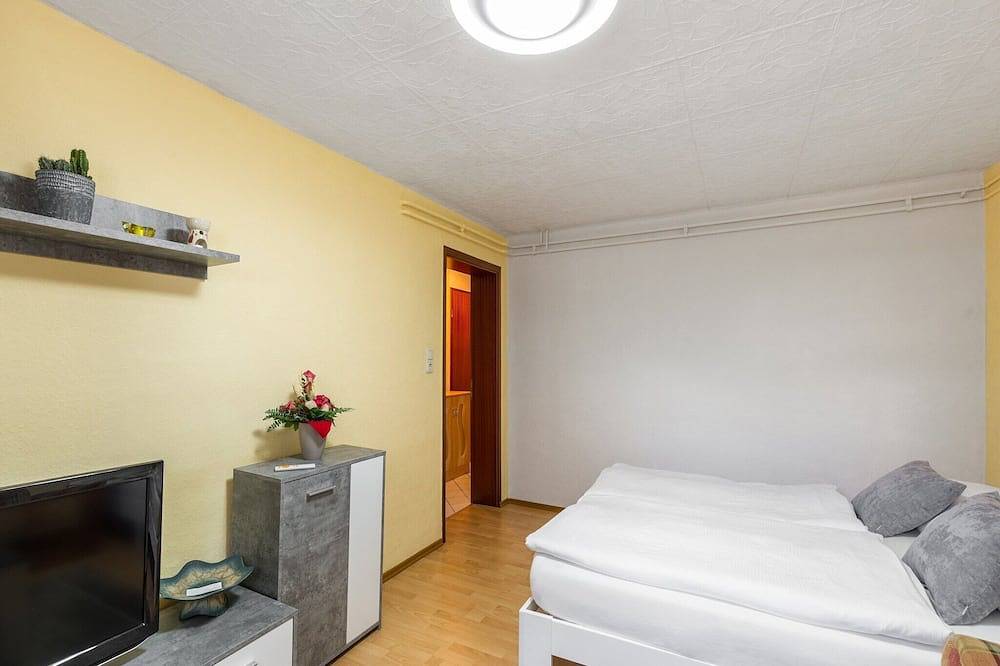 Ganze Wohnung, Schöne Ferienwohnung in Damshagen an der Ostsee in Damshagen, Nordwestmecklenburg (Wismar und Umgebung)