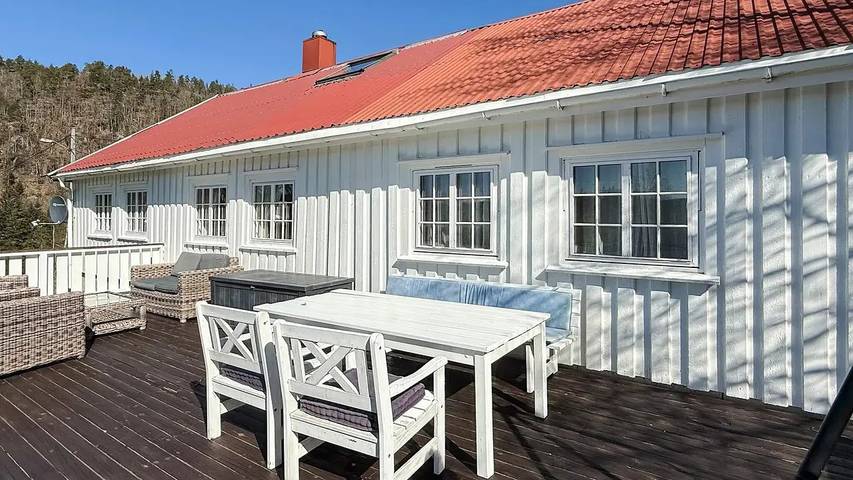 Ferienhaus für 11 Personen, mit Terrasse und Pool in Grimstad - 2