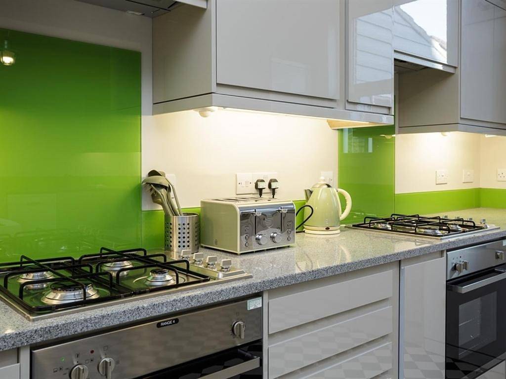Guesthouse for 17 people in Southsea, Portsmouth