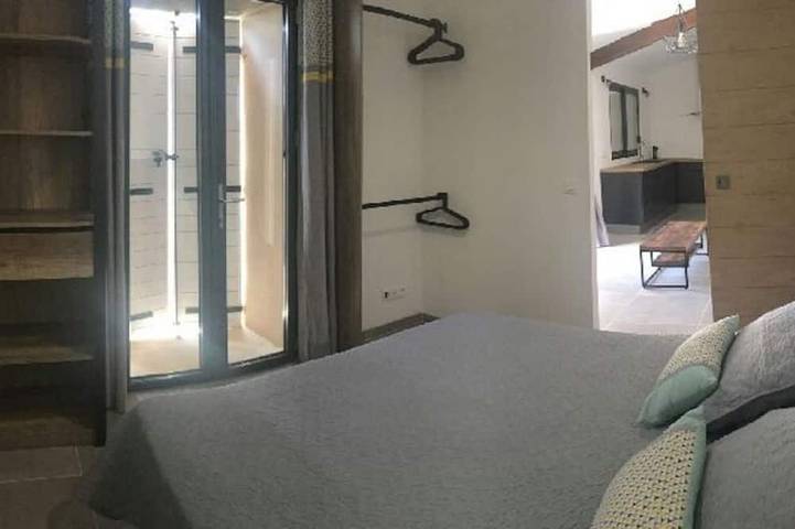 Location de vacances pour 4 personnes, avec jardin à Roussillon - 2