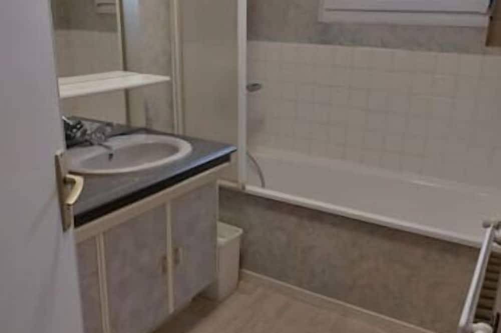 Minimum 4-day, weekly or monthly rental, 15 minutes from Dunkirk in Grande-Synthe, Flanderns Dünenküste