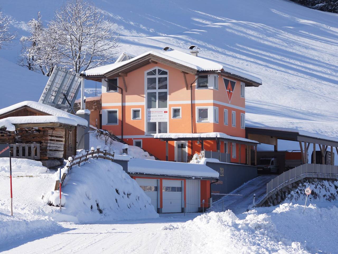 Entire apartment, Luxury apartment with private terrace in Kolsassberg, Innsbruck Land