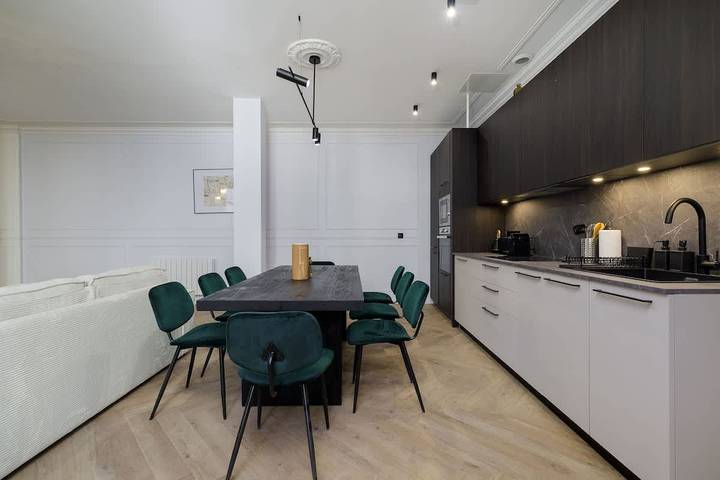 Ganze Wohnung, Ferienwohnung für 8 Personen in Eiffelturm, Paris
