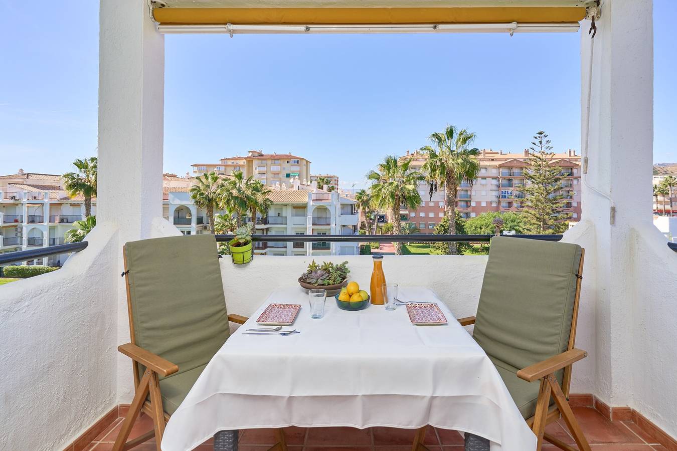 Ganze Wohnung, Apartment 'Laguna's Sunset Torrox Costa' mit Meerblick, Wlan und Klimaanlage in Torrox Costa, Torrox