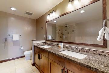 Vacation Apartment for 4 Guests in Steamboat Springs, Routt National Forest, Picture 2