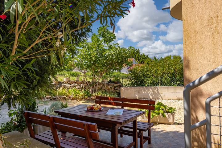 Ganze Wohnung, Peaceful Retreat With Terrace 1 in Marčana, Südküste Istrien