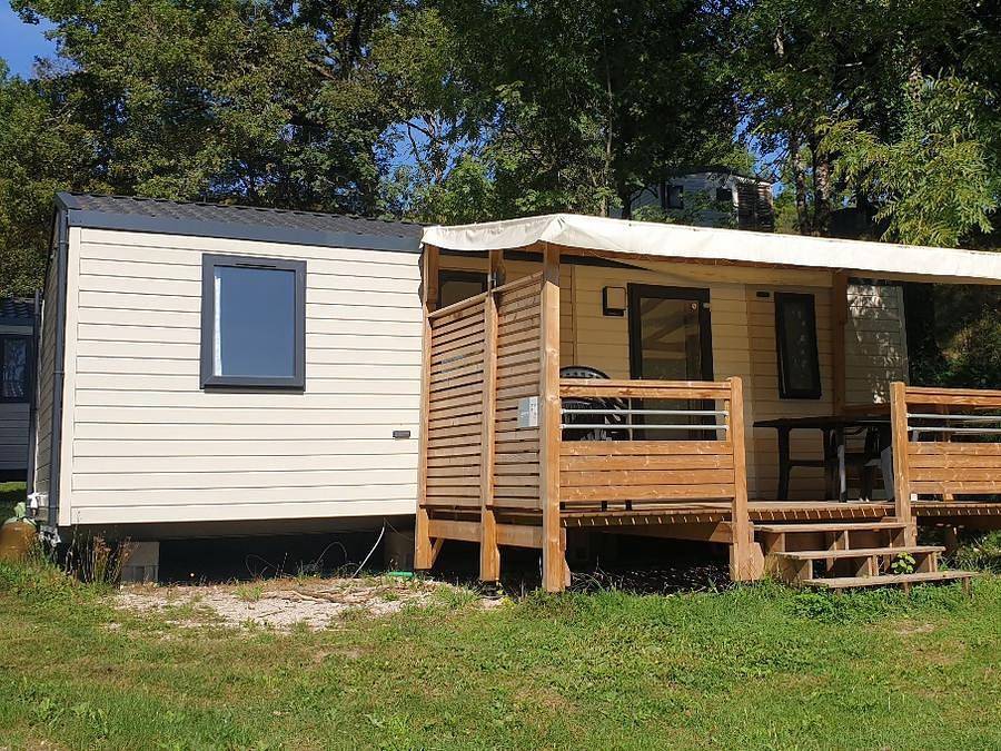 Camping Domaine de l'Epinette - Mobilheim 6 personen - Cottage Family in Châtillon (Jura), Jura