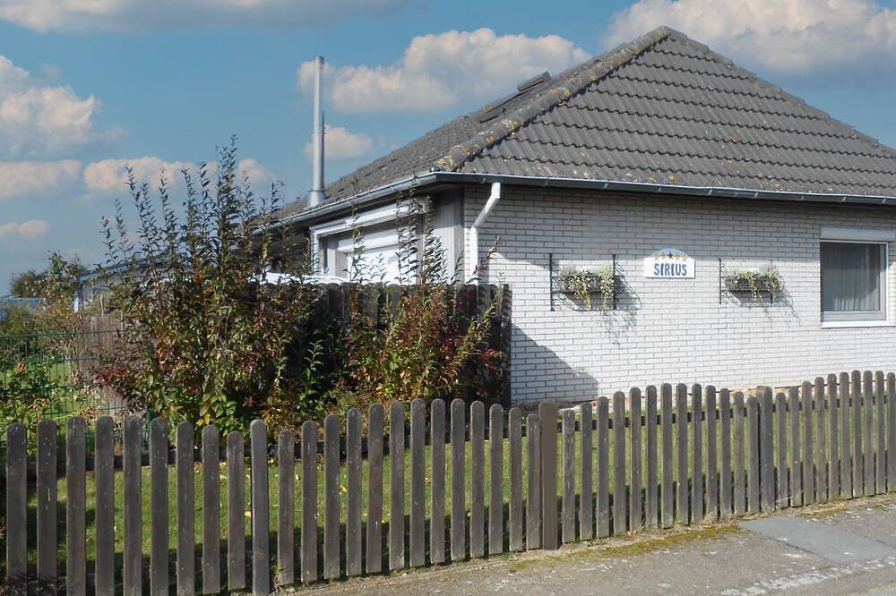 Modernes Ferienhaus mit Sauna und Kamin in Simonsberg, Halbinsel Eiderstedt