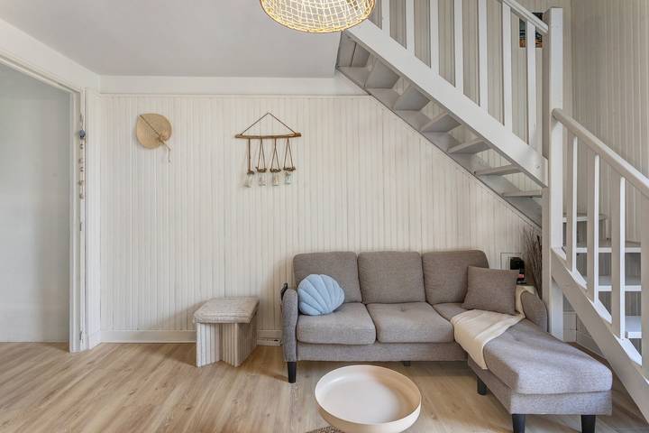 Hel enrumslägenhet, Studio 'Le Coquillage  Duplex' with Shared Garden, Wi-Fi and Air Conditioning in Le Muy, Medelhavskusten (Frankrike)