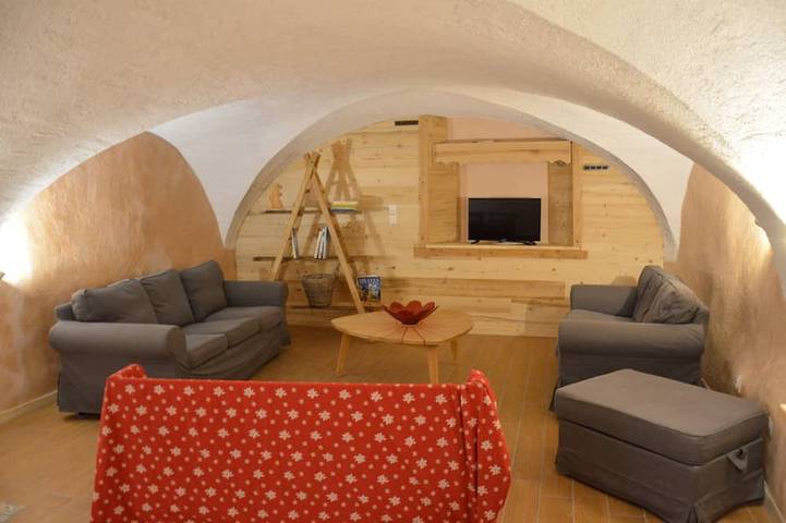 Appartement entier, Bel appartement labellisé dans maison village Les Alberts Montgenevre in Montgenèvre, Région de Briançon