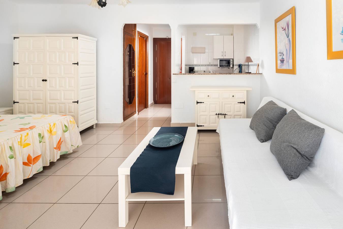 Ganze Wohnung, Ferienwohnung 'Estudio 03 -09' mit Meerblick, Wlan und Klimaanlage in Torrox Costa, Torrox