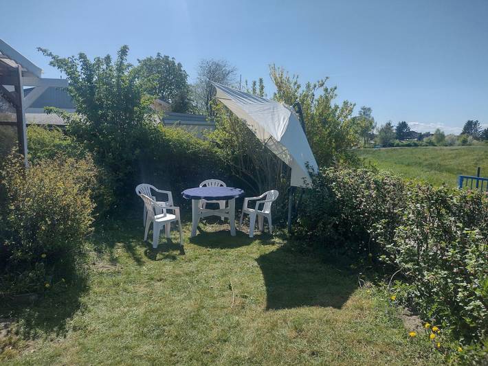Ferienhaus für 4 Personen, mit Terrasse und Garten in Grambin - 2