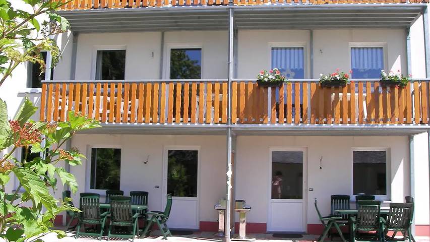 Ferienhaus für 7 Personen, mit Garten und Whirlpool sowie Sauna