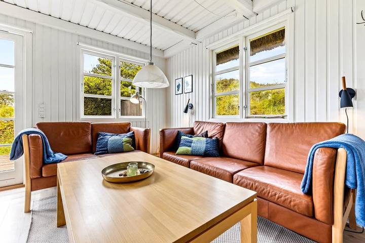 Gemütliches Reetdachhaus mit Sauna in ruhiger Lage in Grærup, Varde