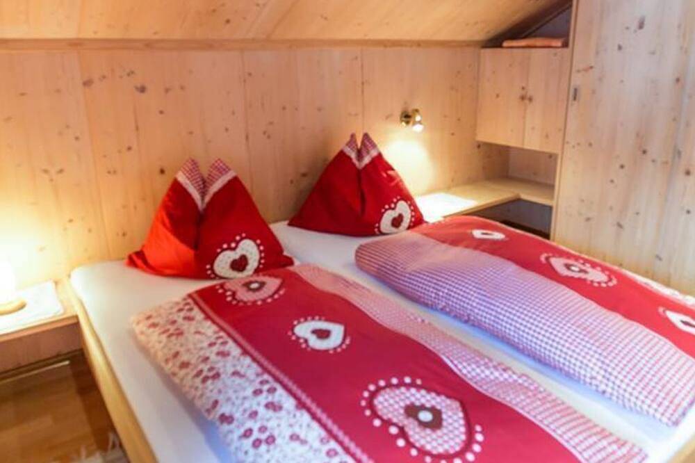 Haus Arve - Ferienhaus Arve gemütliches Zirbenhäusl in Großkirchheim, Bezirk Spittal an der Drau