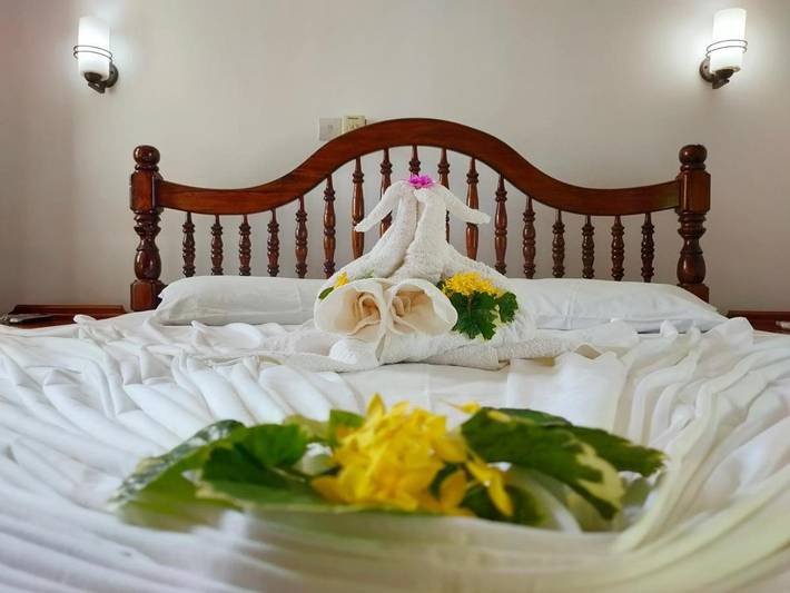 Chambre d’hôte pour 3 personnes, avec terrasse ainsi que jardin et vue aux Seychelles - 3