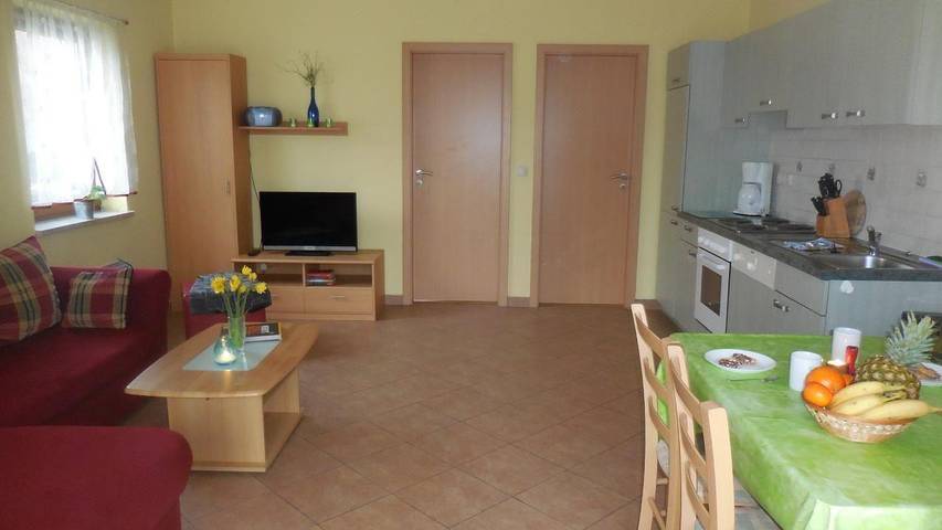 Ferienwohnung für 5 Personen, mit Terrasse und Garten in Saal - 3