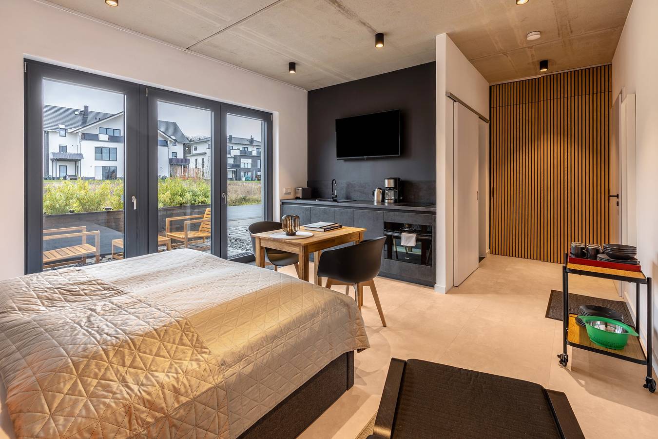 Ganze Wohnung, Ferienwohnung 'Schlossterrassen 4a' mit Terrasse, Gemeinschaftsgarten und Wlan in Pouch, Muldestausee