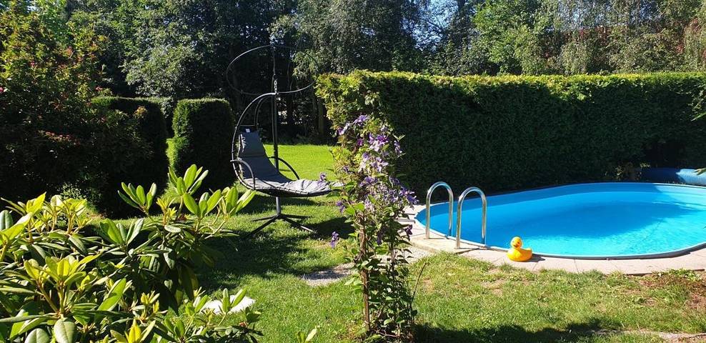 Ferienhaus für 6 Personen, mit Terrasse und Garten sowie Pool und Ausblick in Löbau