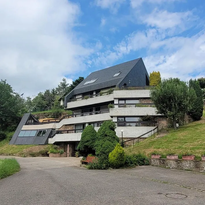 Villa pour 11 personnes, avec vue ainsi que jardin et piscine - 1