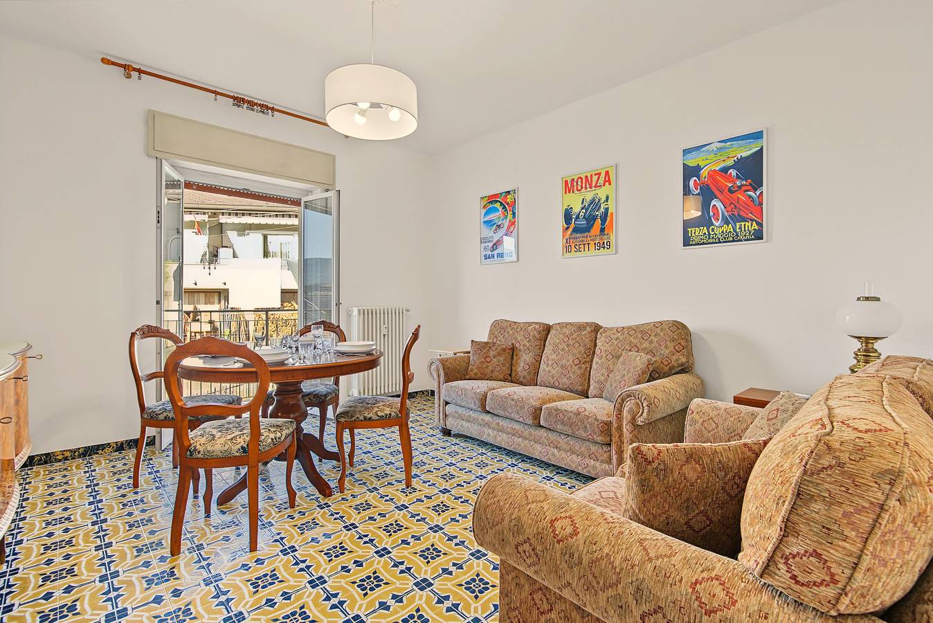 Hel lägenhet, Apartment 'Aurora Alta' with Balcony, Wi-Fi and Air Conditioning in Maslianico, Como provins