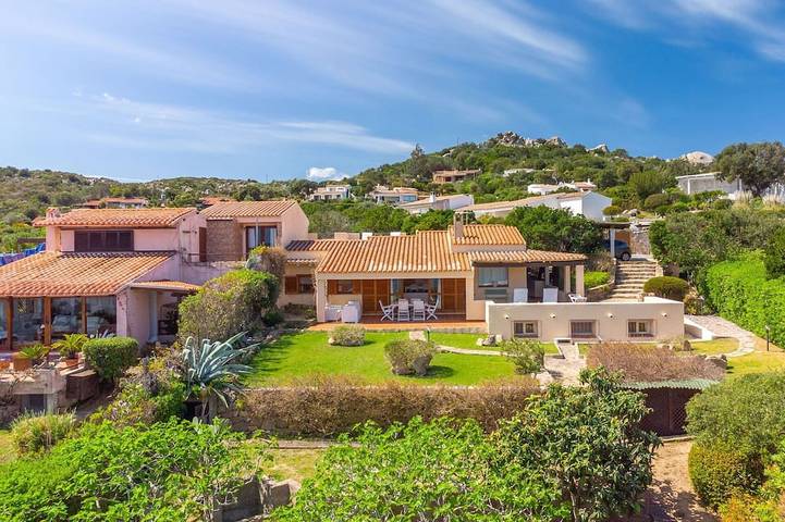 Casa vacanza per 8 persone, con giardino in Porto Rafael