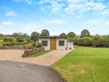 Cottage for 4 People in Staffordshire, Midlands, Photo 1