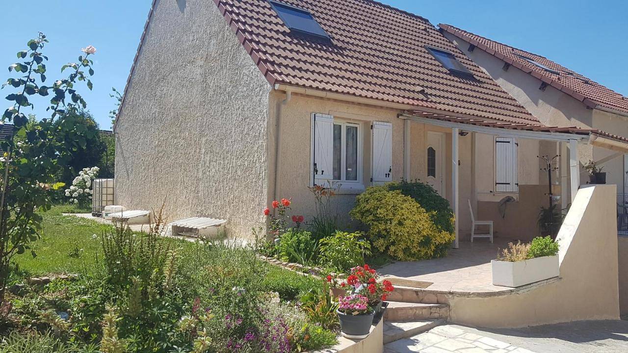 Appartement entier, Apartment in Goussainville, Val-d'Oise
