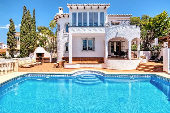 Casa de férias para 10 pessoas, com jardim em Jávea