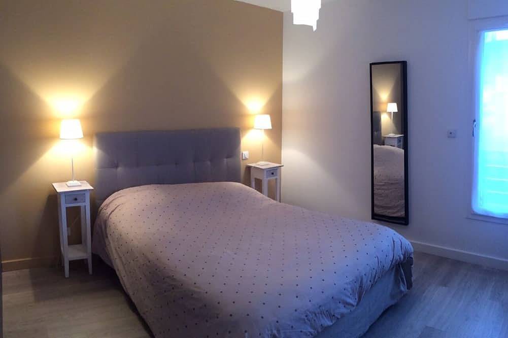 Ganze Wohnung, Zwischen dem See und dem Stadtzentrum, 75 m², geschlossenen Parkplatz, Terrasse, Lift, Wifi in Gérardmer, Regionaler Naturpark Belchen der Vogesen