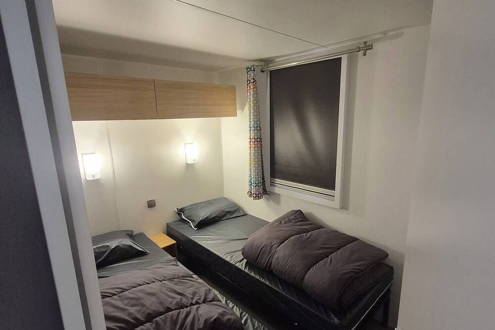 Mobilhome 3 chambres Camping 5* climatisé, vue sur le lagon ! in Vendres, Côte méditerranéenne (France)
