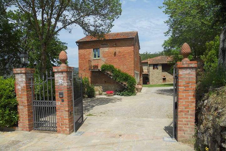 Gîte pour 4 personnes, avec Terrasse et Jardin à Monte San Savino