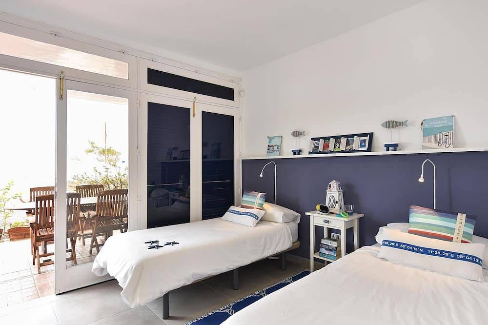 Agaete Beach House at the natural pools by Villagrancanaria in Valle de Agaete, Agaete